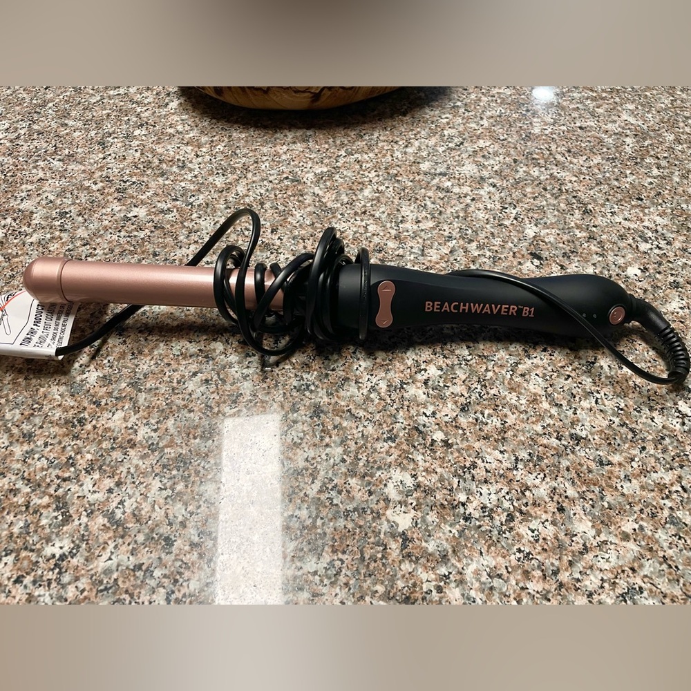 1 inch Rotating Beachwaver Black and Rose Gold Curling Iron